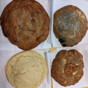 Bell's Cookies - Bell, Colombian corn, pantry, blueberry+lemon+short bread - Desserts Near Me - Seattle, Washington
