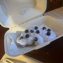 Blueberry Croffle