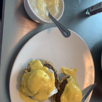 Scrambler Cafe - Murphy - Crab Cakes Benedict and grits - Breakfast & Brunch Near Me - Murphy, Texas Scrambler Cafe - Murphy - Crab Cakes Benedict and grits - Breakfast & Brunch Near Me - Murphy, Texas