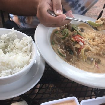 Volcanic Sushi + Sake - Red curry - Sushi Bars Near Me - Gainesville, Florida