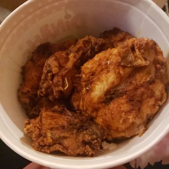 Dinah's Chicken - Disgusting food - Chicken Shop Near Me - Glendale, California