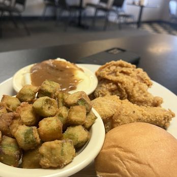 Jackie's Dream - Soul Food Near Me - Knoxville, Tennessee