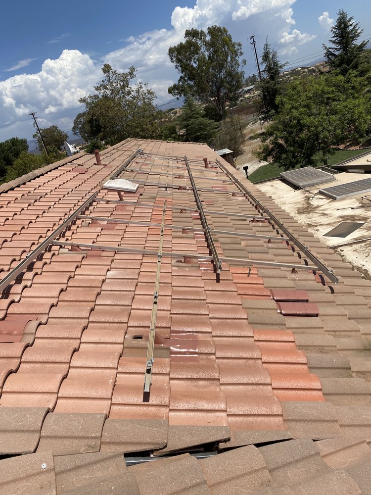 Slide of Escondido Roofing