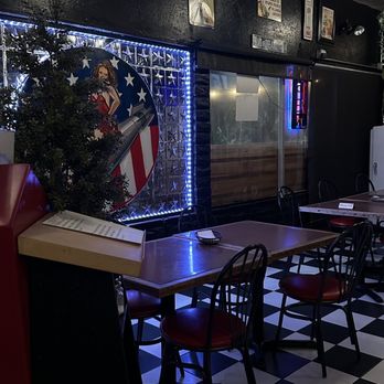 Diner 50 - Come out and enjoy a great burger in 50 style... - Diners Near Me - Phoenix, Arizona Diner 50 - Come out and enjoy a great burger in 50 style... - Diners Near Me - Phoenix, Arizona
