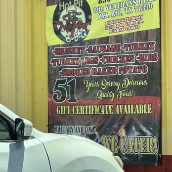 Hot Pit B-B-Q - Side entryway with information banner - Barbeque Near Me - Del Rio, Texas