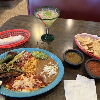 Gloria's Kitchen - Carny Asada - Mexican Near Me - Ventura, California Gloria's Kitchen - Carny Asada - Mexican Near Me - Ventura, California