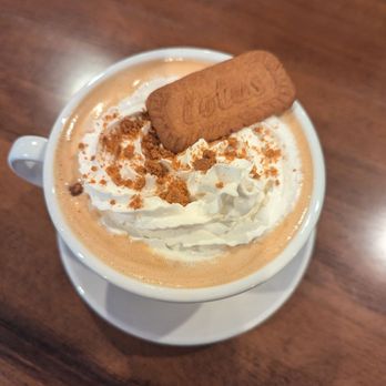 Riverside Cafe - Biscoff latte - Coffee & Tea Near Me - Gurnee, Illinois