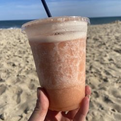 Organic Krush Kitchen and Eatery - St. Barths - pineapple, strawberry, apple juice $11