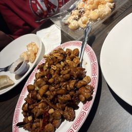 Honey Walnut Shrimp 核桃虾