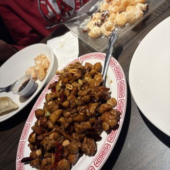 Mandarin King - Honey Walnut Shrimp & Kung Pao Chicken - Chinese Near Me - Laguna Beach, California