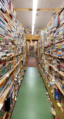 Chamblin Bookmine by null