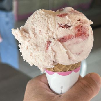 Baskin Robbins - Ice Cream & Frozen Yogurt Near Me - San Carlos, California Baskin Robbins - Ice Cream & Frozen Yogurt Near Me - San Carlos, California