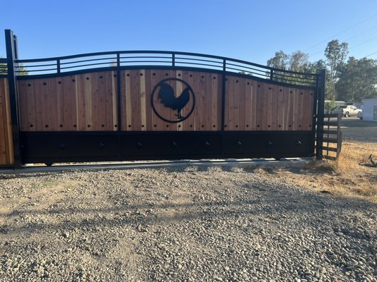 Custom Front and Side Entrance Gates - Here are just a few of the examples of the entrance gates we have done for our satisfied customers. If you are looking for a custom design please give us a call to schedule an in person visit to go over options and pricing. Custom Front and Side Entrance Gates - Here are just a few of the examples of the entrance gates we have done for our satisfied customers. If you are looking for a custom design please give us a call to schedule an in person visit to go over options and pricing.