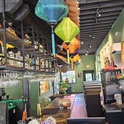 MeKha Grill - Ambiance