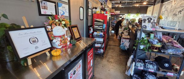 Sen Mee Noodle House by null