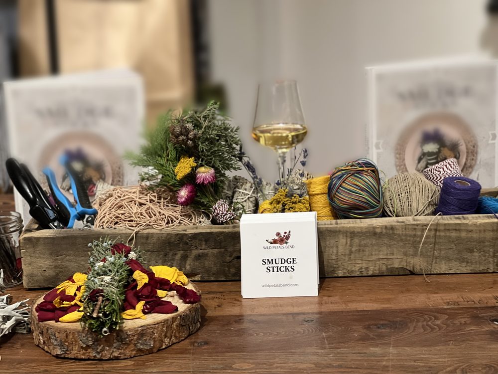 Wild Petals Bend / Wild Petals Provisions Logo