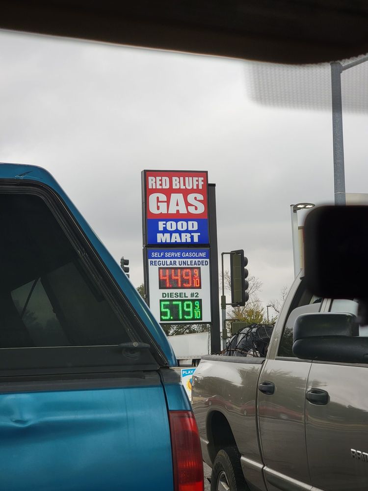 RED BLUFF GAS Updated September 2024 12 Reviews 245 Antelope Blvd