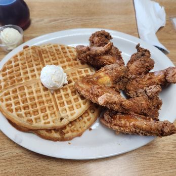Sarom's Southern Kitchen - Chicken and Waffles - Southern Near Me - Sacramento, California Sarom's Southern Kitchen - Chicken and Waffles - Southern Near Me - Sacramento, California