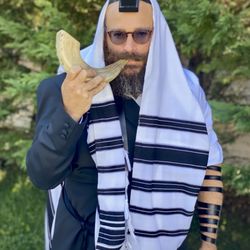 Miyad - Rabbi Channan