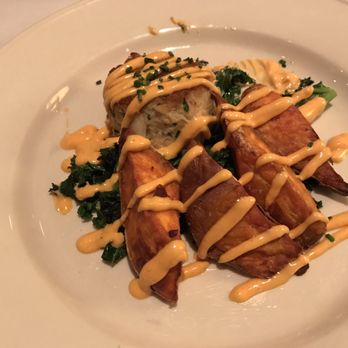 Old Ebbitt Grill - Crab cake with sweet potatoes, drizzled with smoked pepper aioli. Good - Bars Near Me - Washington, DC, District of Columbia Old Ebbitt Grill - Crab cake with sweet potatoes, drizzled with smoked pepper aioli. Good - Bars Near Me - Washington, DC, District of Columbia