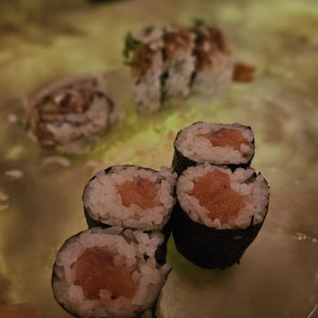 Shakai Sushi Lounge - Salmon roll - Lounges Near Me - Orlando, Florida Shakai Sushi Lounge - Salmon roll - Lounges Near Me - Orlando, Florida