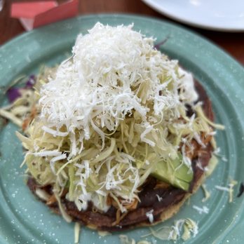NIDO's BackYard - Chicken Tostadas de Pollo en Tinga - Mexican Near Me - Oakland, California