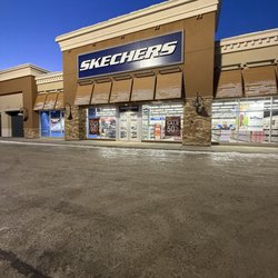 SKECHERS Warehouse Outlet
