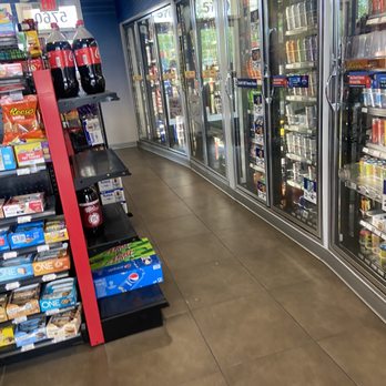 Murphy USA - the inside of a grocery store - Gas Stations Near Me - Avon Park, Florida Murphy USA - the inside of a grocery store - Gas Stations Near Me - Avon Park, Florida