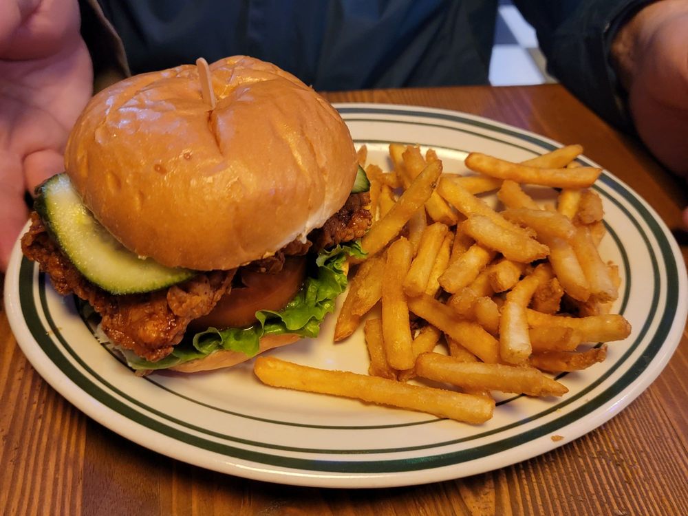 THUNDERBIRD KOREAN FRIED CHICKEN FERMÉ Updated September 2024 47