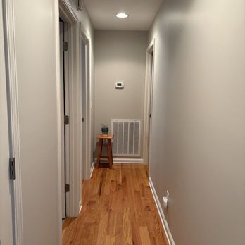 Mike's Painting Solutions - Hallway - Painters Near Me - Kingsport, Tennessee Mike's Painting Solutions - Hallway - Painters Near Me - Kingsport, Tennessee
