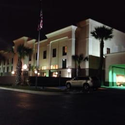 Hampton Inn from the side. Hampton Inn from the side.