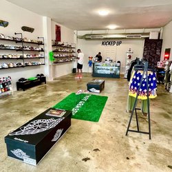 Kicked Up - Showroom