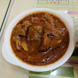 澳門九記清湯腩王 - Fantastic beef curry, tender and flavorful