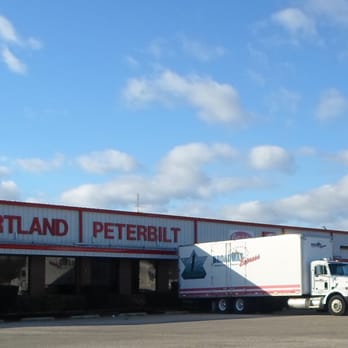 Heartland Peterbilt - Front of the building - Auto Parts & Supplies Near Me - Effingham, Illinois