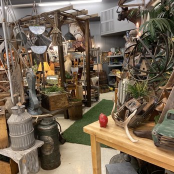 Paris Flea Market - Used, Vintage & Consignment Near Me - Coeur d'Alene, Idaho Paris Flea Market - Used, Vintage & Consignment Near Me - Coeur d'Alene, Idaho