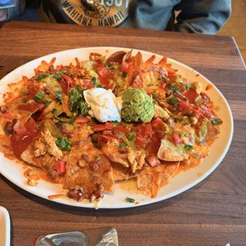 Yard House - Chicken Nachos - New American Near Me - Santa Clarita, California