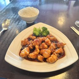 General Tso's Chicken Luncheon General Tso's Chicken Luncheon
