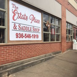 Estate Place & Saddle Shop - Exterior of downtown Crockett shop