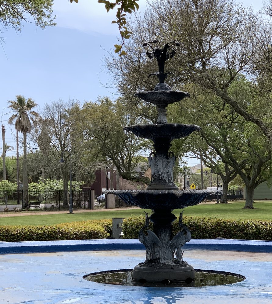 1880 GARTEN VEREIN Updated October 2024 12 Photos & 11 Reviews