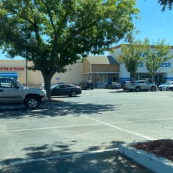 Ross Dress for Less - Outside