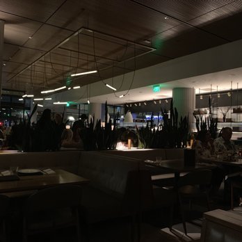Earls Kitchen + Bar - Indoor seating - Cocktail Bars Near Me - Plano, Texas