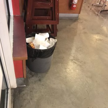 La Granja - Restaurant not clean nothing out for customers to use while purchasing food - Peruvian Near Me - Lake Worth, Florida La Granja - Restaurant not clean nothing out for customers to use while purchasing food - Peruvian Near Me - Lake Worth, Florida