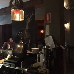 Press Club - Behind the bar