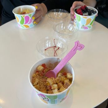 Yogurtland - Chocolate twilight, banana cream, strawberry burst, cheesecake bites, cherries - Ice Cream & Frozen Yogurt Near Me - Henderson, Nevada Yogurtland - Chocolate twilight, banana cream, strawberry burst, cheesecake bites, cherries - Ice Cream & Frozen Yogurt Near Me - Henderson, Nevada