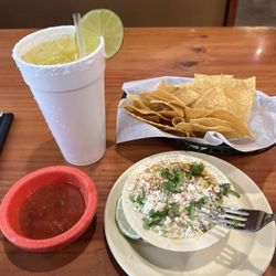 Fiesta Linda - Roasted corn dip is good!