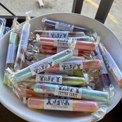 Roadrunner Grab+Go - Taffy Assortment