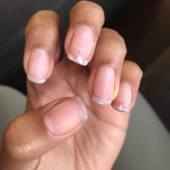 Nails 4 U & Spa - Shellac not fully removed - Nail Salons Near Me - Henrico, Virginia