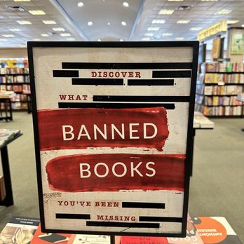 Barnes & Noble Booksellers - Bookstores Near Me - Webster, Texas