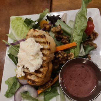 Cafe Lola - House Salad - New American Near Me - Johnson City, Tennessee Cafe Lola - House Salad - New American Near Me - Johnson City, Tennessee