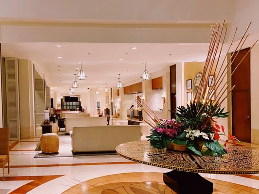 Shangri-La Mactan, Cebu by null